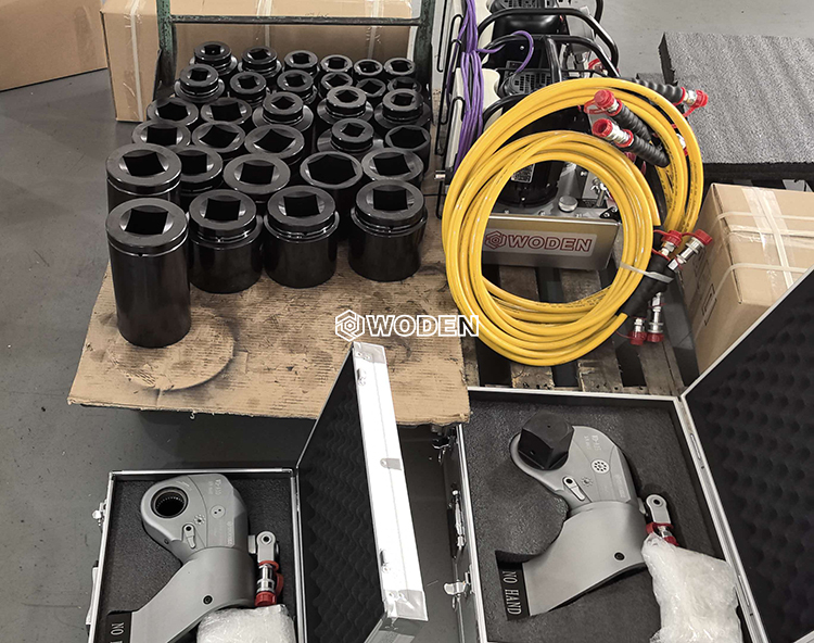 南昌某礦機(jī)集團(tuán)選擇沃頓液壓扳手一同發(fā)往海外配套使用